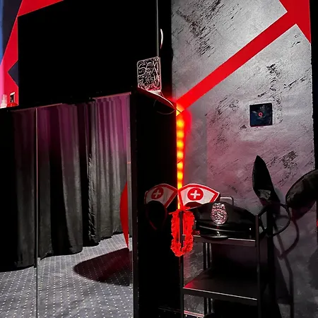 Adult Only Fantasy Βουκουρέστι