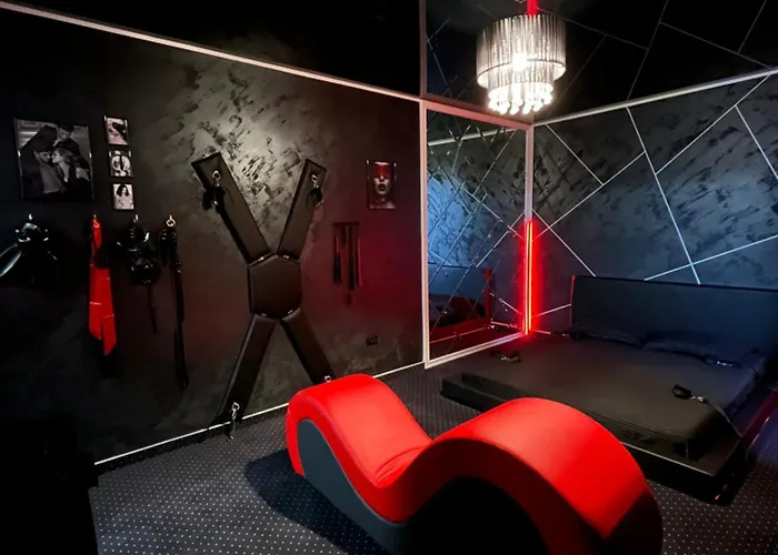 Апартаменти Adult Only Fantasy *